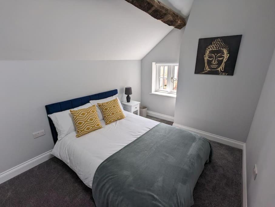 31 High Street - Modern & Stylish 2-Bed Apartment - Inc Parking Husbands Bosworth Экстерьер фото